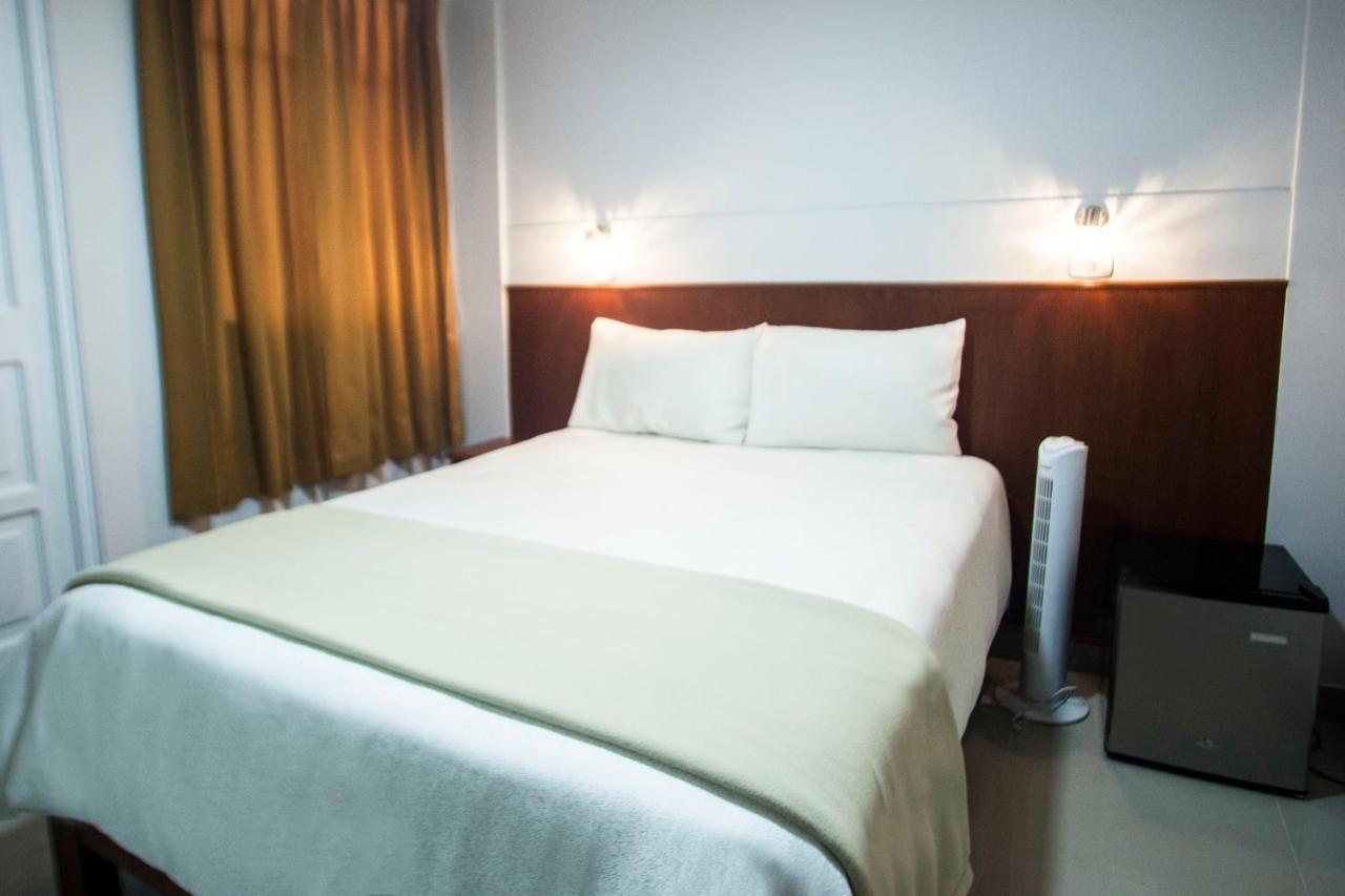 Hostal Vasco Tacna Exterior photo