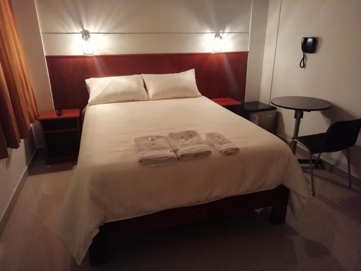 Hostal Vasco Tacna Exterior photo